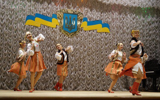 30 января Ансамбль танца «Ровесник» принял участие в музыкальном салоне Национального культурного центра Украины