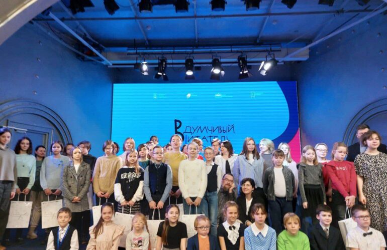 Юный журналист Мария Дрёмова стала победителем XIII Московского конкурса отзывов и рецензий на новые книги «Вдумчивый читатель» в номинации «Читатели 4-7 классов»!