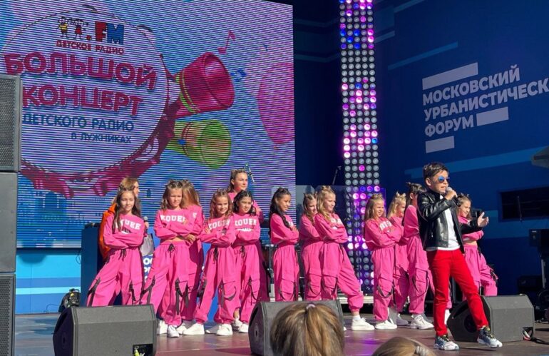 Солист шоу-группы «Детки Джесс» принял участие в большом концерте Детского радио!